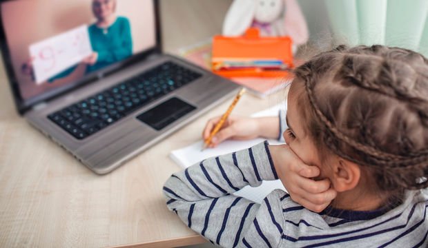 7 yaş altındaki çocuklara dil neden ve nasıl öğretilmeli?