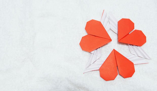 Aynı kişiye ilgi duyuyoruz