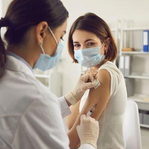 Covid-19 aşılarının menstrual döngüye etkileri nelerdir?