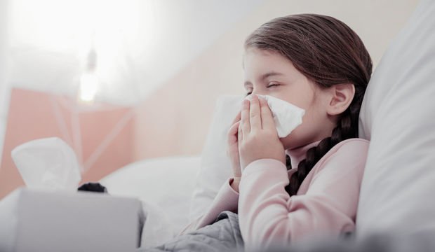 COVID-19 ve soğuk algınlığı arasındaki farklar nelerdir?