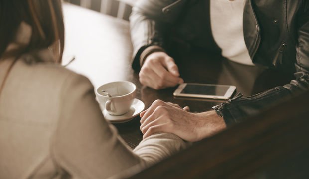 Ayrıldığımızı aileme söyleyemiyorum