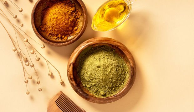 Saçınıza kına yakmak iyi bir fikir mi?