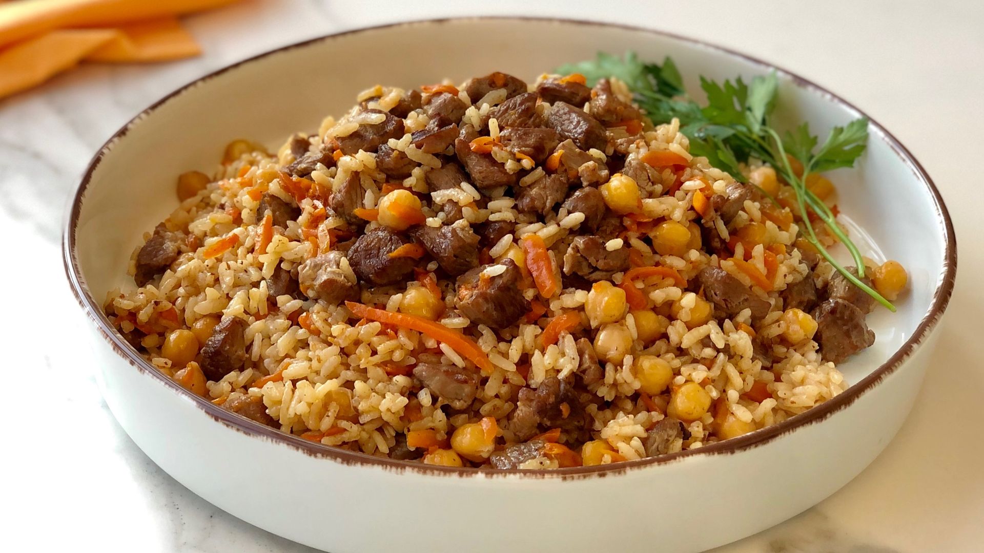 Kuzu Etli zbek Pilav Ya am kuzu-etli-zbek-pilav-ya-am