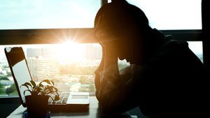 Başınızın sol tarafı ağrıyorsa...