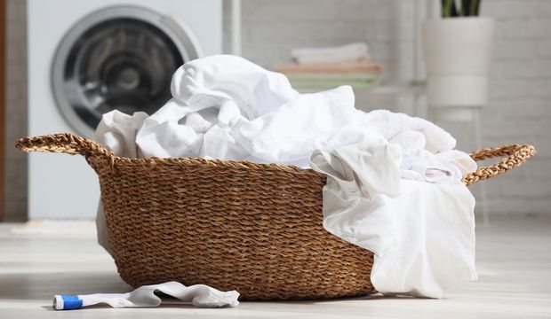 Beyaz kıyafetten leke nasıl çıkar?