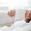 Hamilelikte sırt üstü yatmak tehlikeli mi?