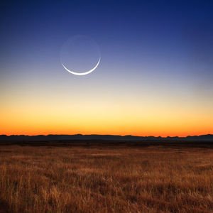 İkizler burcunda Yeniay