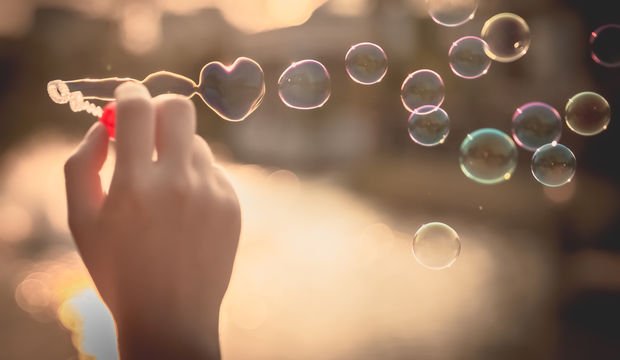 Aşk her engeli aşıyor