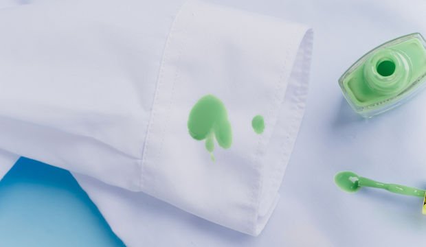 Oje lekesi kumaştan nasıl çıkar?