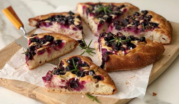 İsabella üzümlü pide tarifi