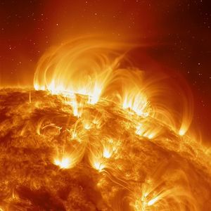 NASA uyardı: Güneş fırtınası bizi etkileyebilir