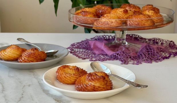 Lor tatlısı nasıl yapılır?