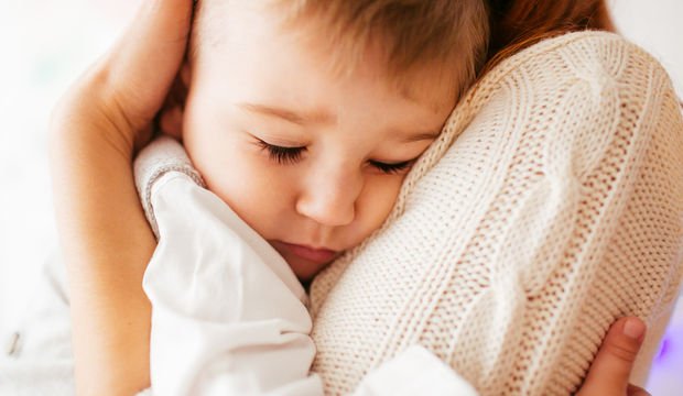 Bebeğiniz ne zaman isterse, kucağınıza alın...