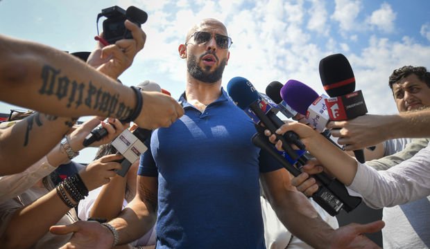 Andrew Tate kadın düşmanlarına nasıl öncülük ediyor?