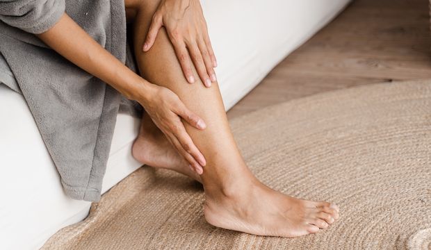 Huzursuz bacak sendromu için akupresür noktaları