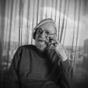 Kayhan Yıldızoğlu hayatını kaybetti