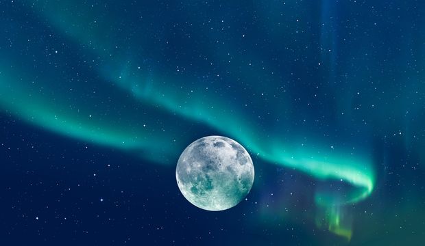 24 Nisan 2024 Akrep burcunda Dolunay