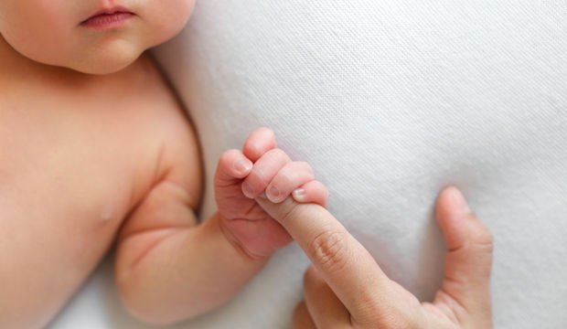 Yeni doğan bebek bilinçli midir?