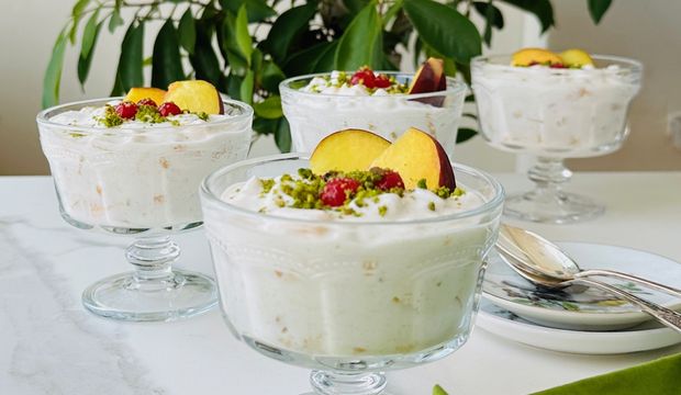 Şeftalili pratik kup