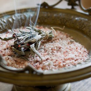 Tuzla evdeki negatif enerji nasıl temizlenir?