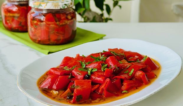 Yağlı kapya biber turşusu