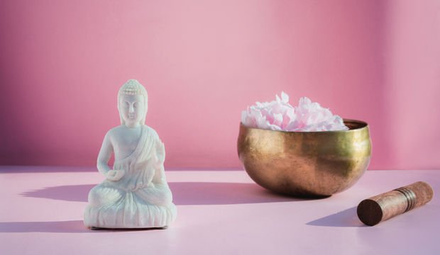 Om meditasyonu nedir?