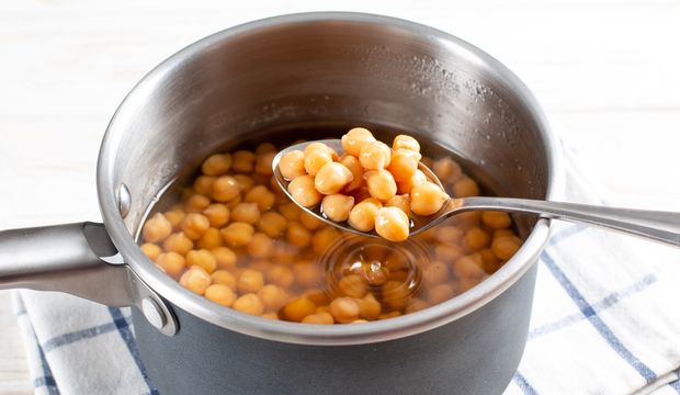 Bakliyatları pişirmeden önce ıslatmanın faydaları