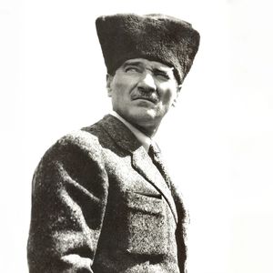 "Efendiler! Yarın Cumhuriyeti ilan edeceğiz"