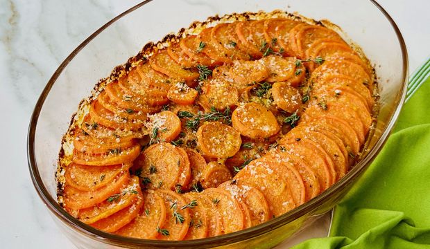 Fırında parmesanlı tatlı patates