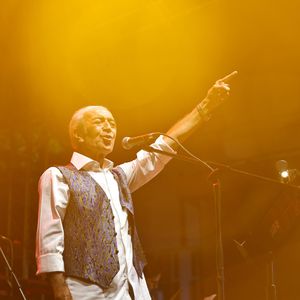 Edip Akbayram yoğun bakımda