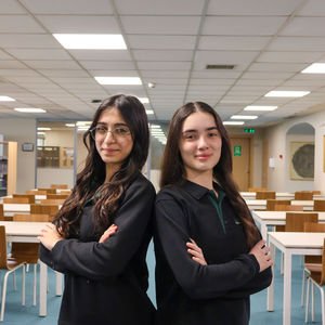 Kraliyet kolejinden Türk öğrencilere tam burs