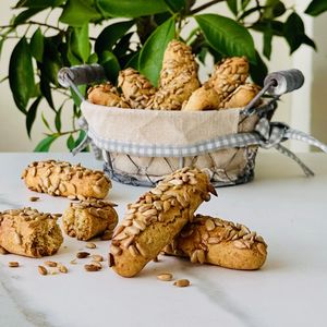 Ay çekirdekli glutensiz çubuklar 