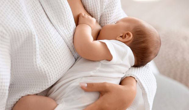 Bebeğin ne kadar emdiğini gösteren cihaz geliştirildi