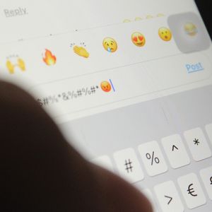 Çevrim içi öfkenin altında neler var?