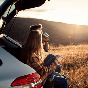 İlişkilerde yeni kavram: Floodlighting