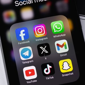 Algoritma boyutu: Çevrim içi öfke