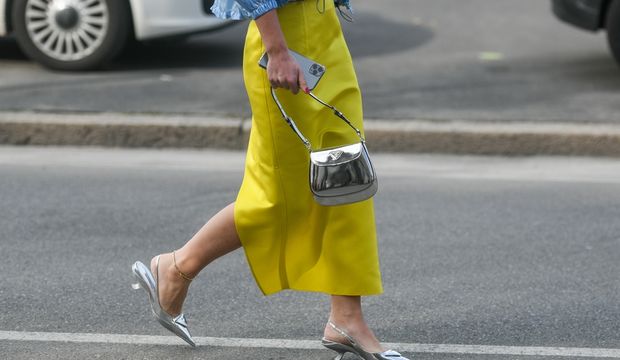 Saten etek nasıl kombinlenir?