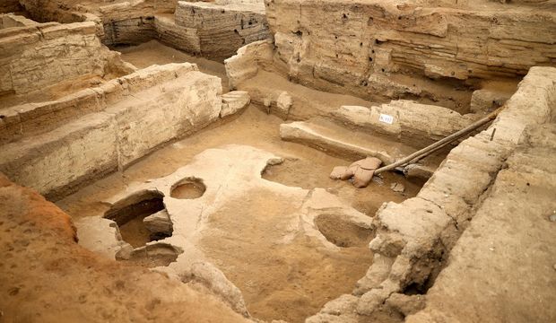 4 bin yıllık nohut ve 8 bin 600 yıllık ekmek kalıntıları!