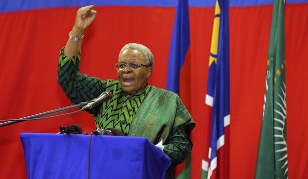 Namibya kadın yöneticilerle tarihe geçti