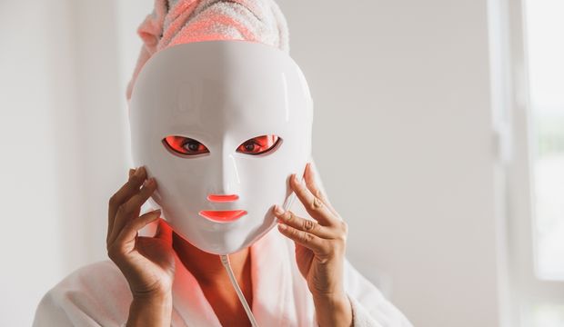 LED ışık terapisi gerçekten işe yarıyor mu?