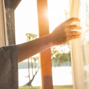 Evdeki hava kalitesini iyileştirmenin 8 yolu