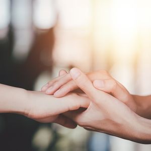 İhtiyaç anında yakınınıza güç verecek cümleler